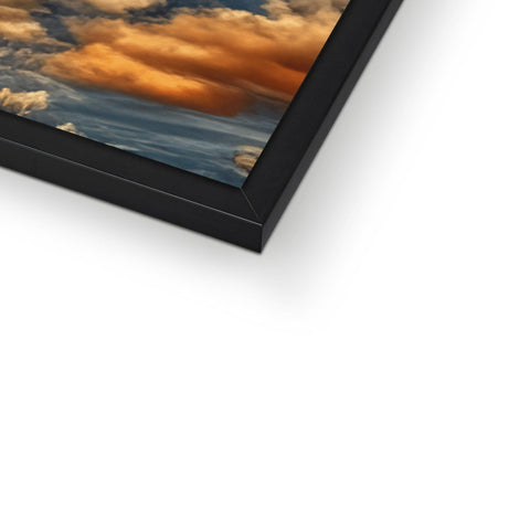 A picture frame that is on a computer monitor with a black frame.